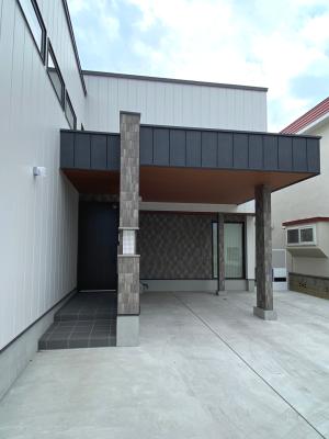 外観、ポーチ
